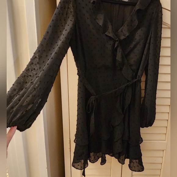 BARDOT Triple Frill Long Sleeve Polka Dot, Chiffon Mini Dress, Black, SZ 16 - Picture 8 of 11